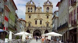 Tour Privado Braga e Guimarães (8h) - Image 3